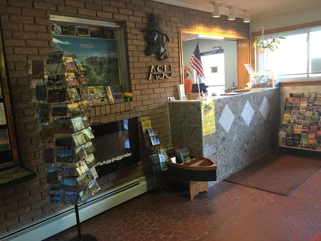 بون، كارولاينا الشمالية Highland Hills Motel & Cabins المظهر الخارجي الصورة