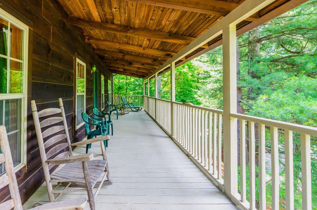 بون، كارولاينا الشمالية Highland Hills Motel & Cabins المظهر الخارجي الصورة