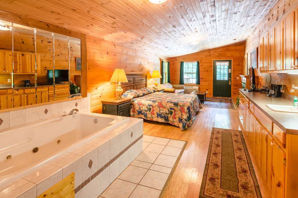 بون، كارولاينا الشمالية Highland Hills Motel & Cabins الغرفة الصورة