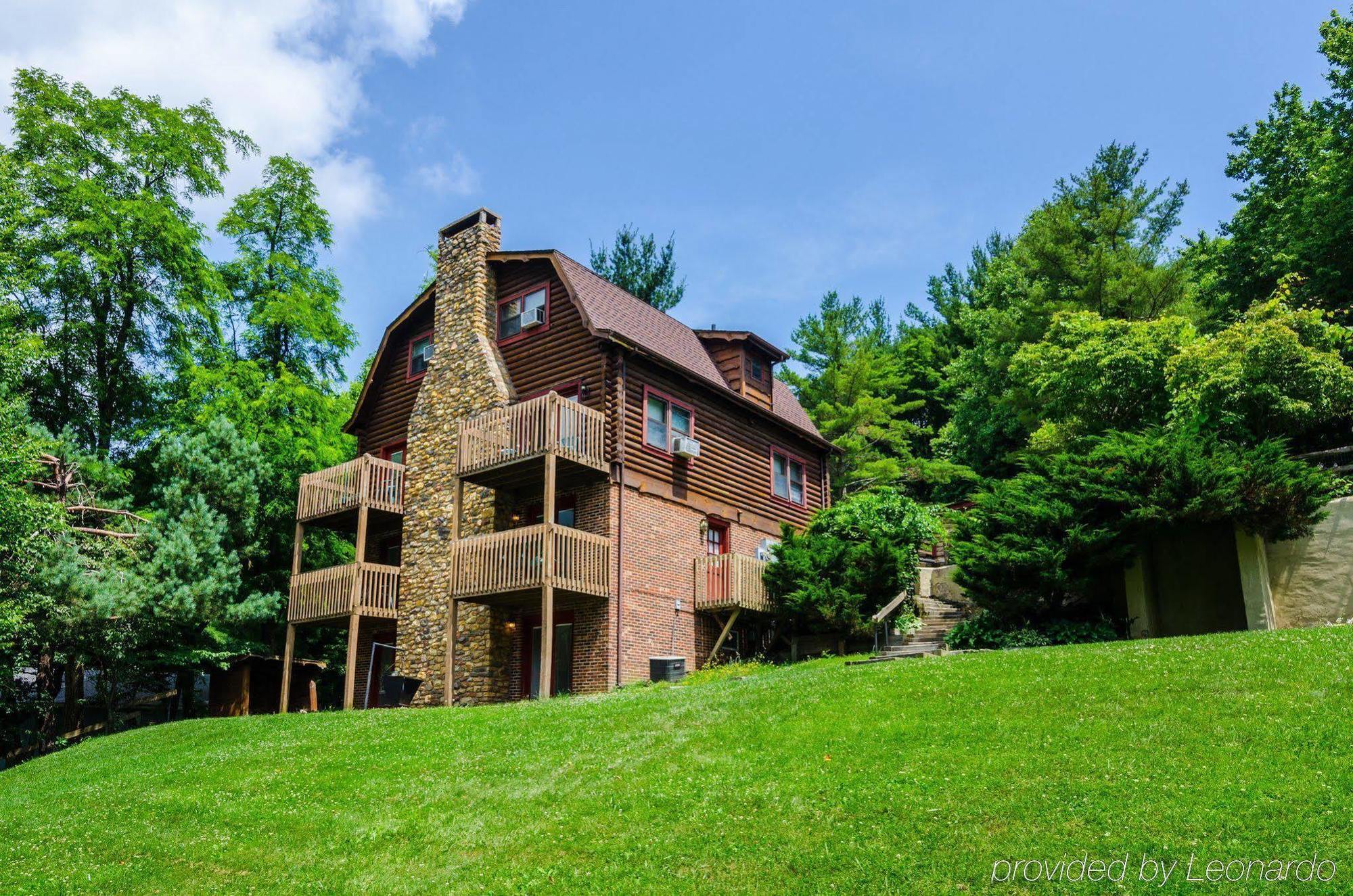 بون، كارولاينا الشمالية Highland Hills Motel & Cabins المظهر الخارجي الصورة