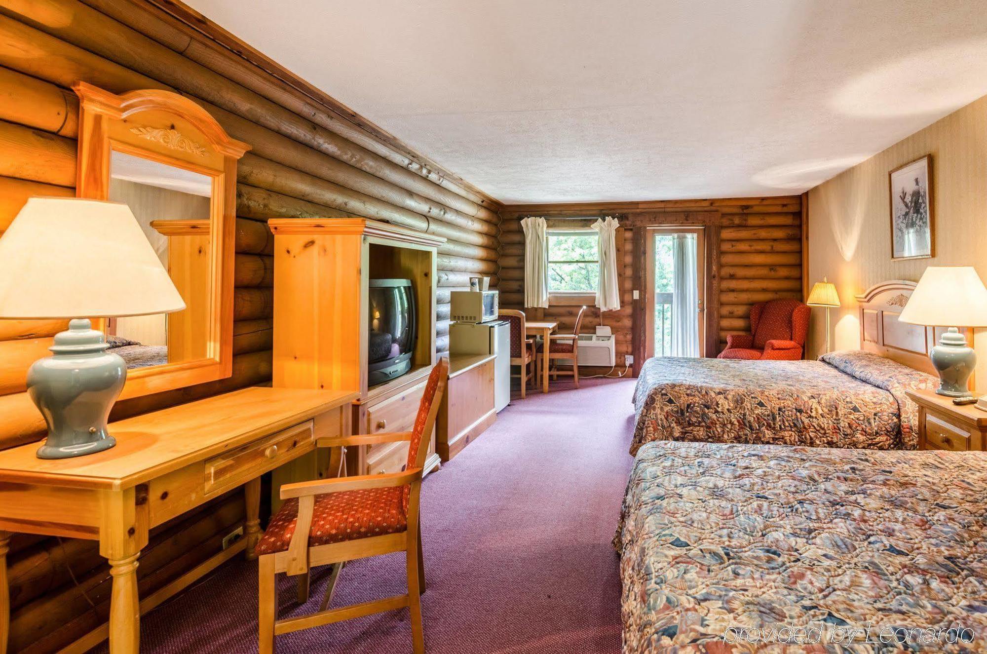 بون، كارولاينا الشمالية Highland Hills Motel & Cabins المظهر الخارجي الصورة