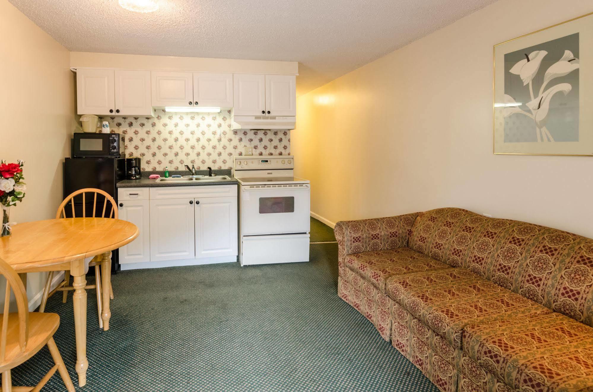 بون، كارولاينا الشمالية Highland Hills Motel & Cabins المظهر الخارجي الصورة